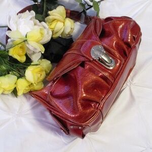 WORTHINGTON RED PATENT HANDBAG – HOBO STYLE – SHOULDER